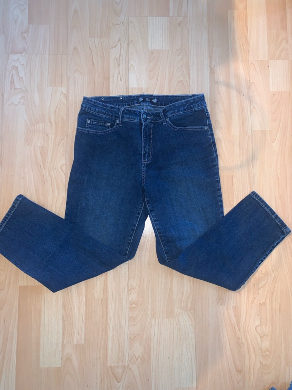 Classic Women's Luxe Dark Blue Straight Jeans